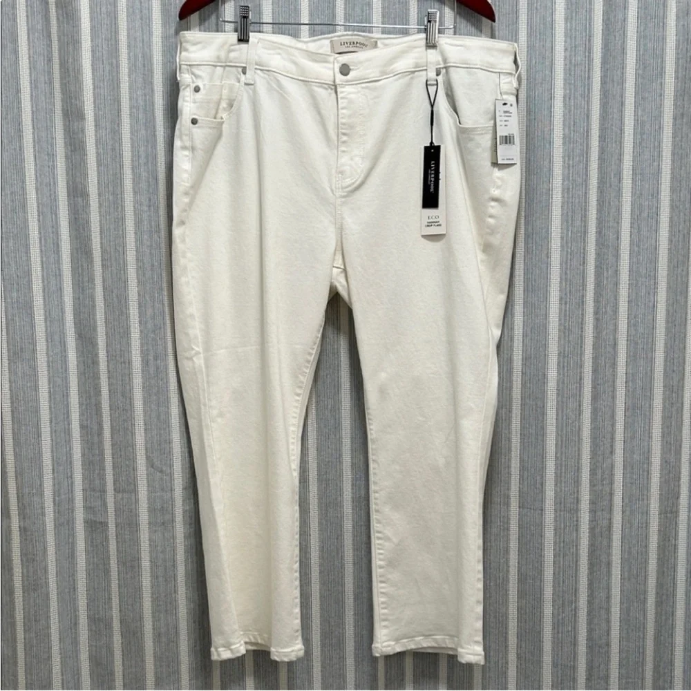 Liverpool Women's Plus Size 18W White ECO Hannah Crop Flare Denim Jeans NWT - Picture 2 of 9